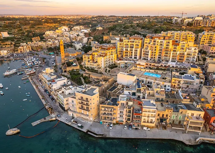 Exceptional Sunlit Bay - Happy * 마르사스칼라