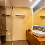 דירה Exceptional Sunlit Bay - Happy