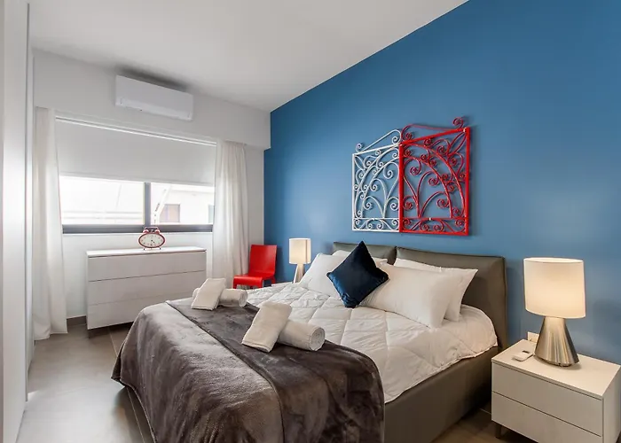 Exceptional Sunlit Bay - Happy Apartamento